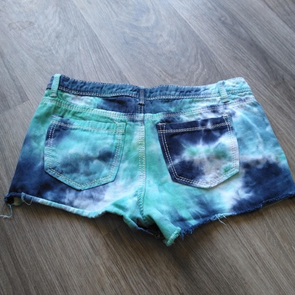 Tie Dyed Jean Shorts - Women's (Juniors) 11 - Picture 3 of 4